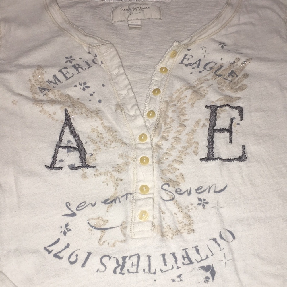 American Eagle Long Sleeve Tee